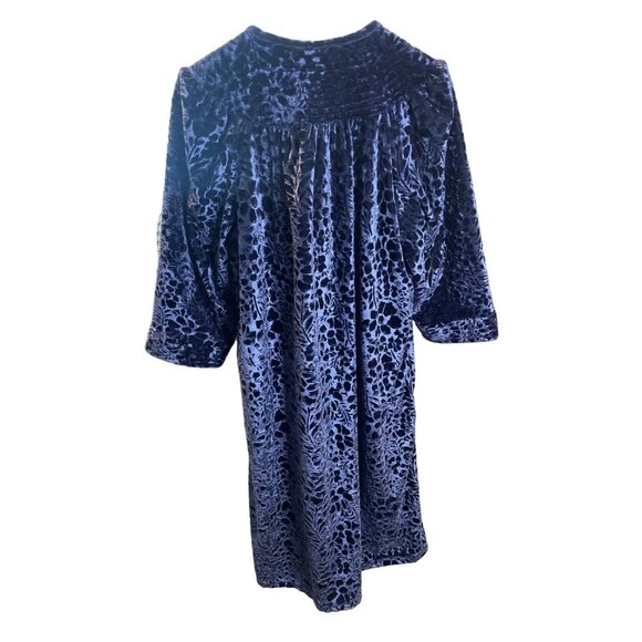 Simply Basic Sleepwear Blue Crushed Velvet Floral Full Zip Dressing Gown SZ S - Picture 2 of 6
